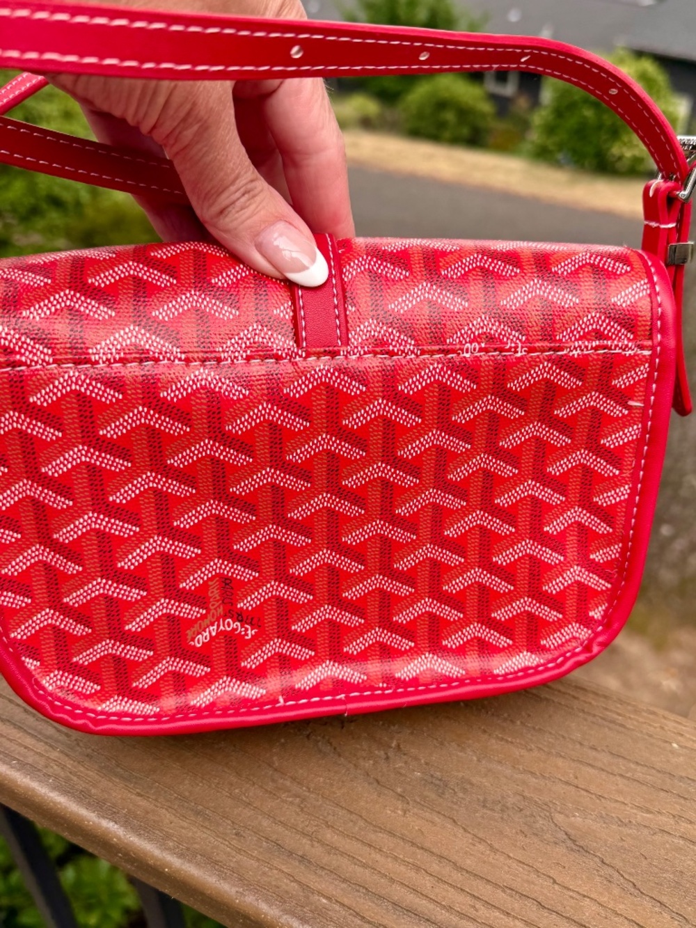 Belvedere PM Messenger Crossbody Bag in red - Read Description - Picture 10 of 13